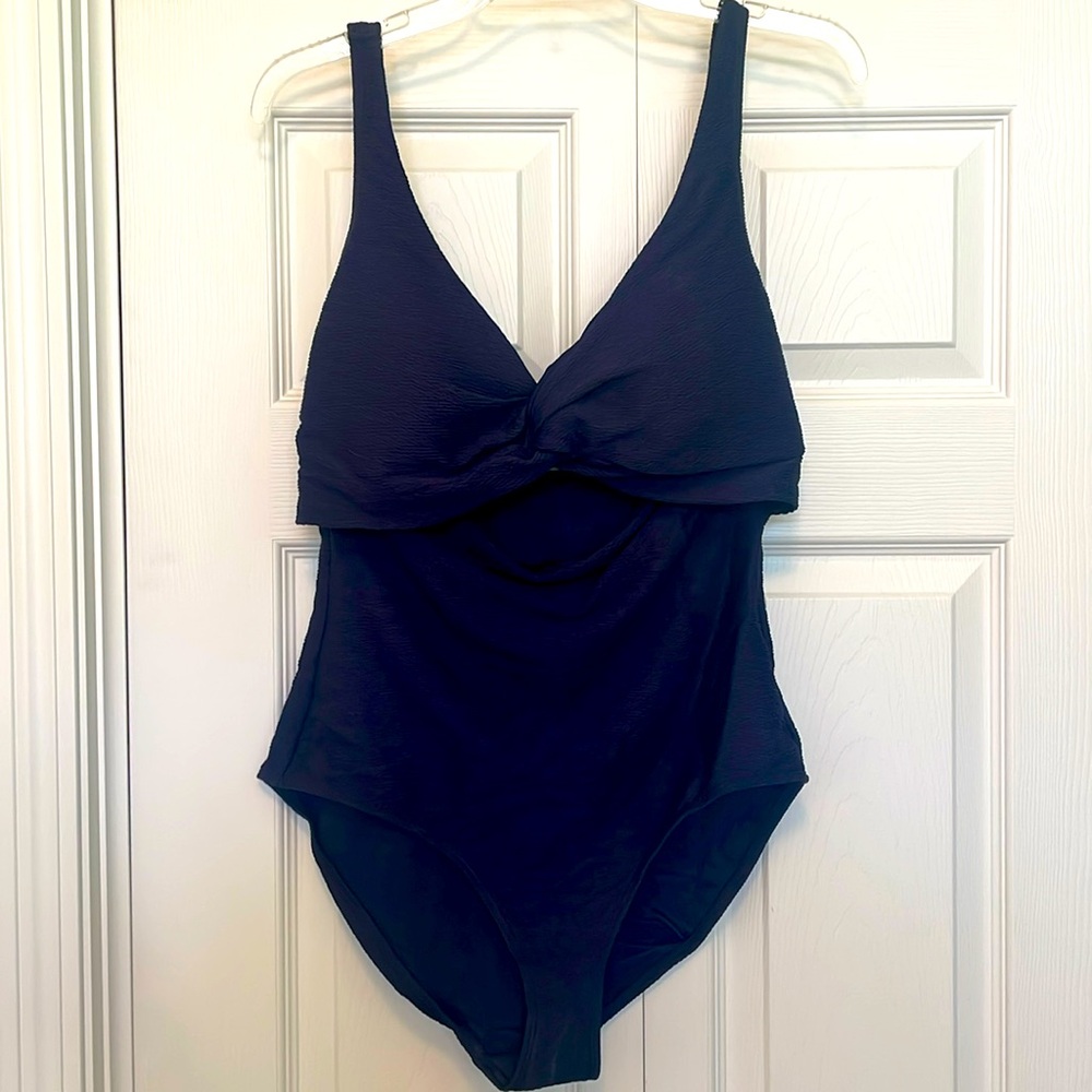 NWT Anne Cole Swimsuit One Piece Twist Front 20MO06014 Color Navy Sz 14
